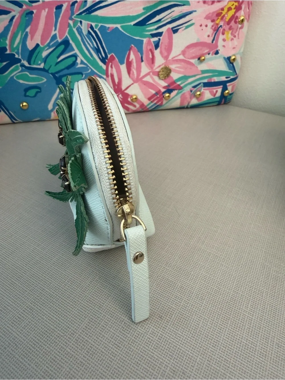 Authentic Kate Spade collectible Palm Tree I Need a Vacation key coin holder